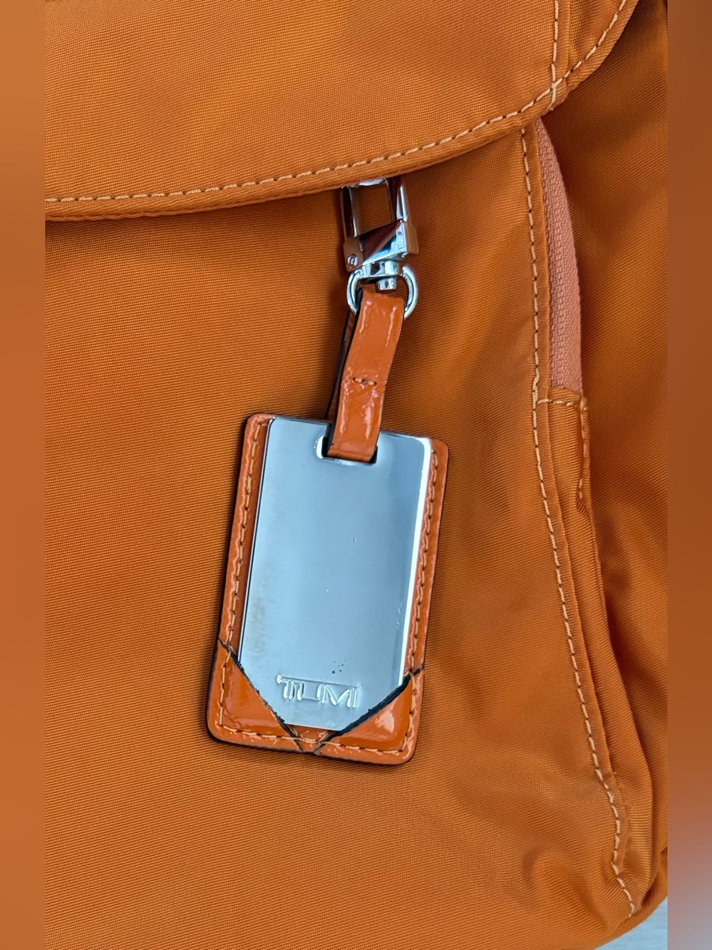 EUC Tumi Voyageur Lugano Messenger Bag Tangerine - Picture 10 of 14